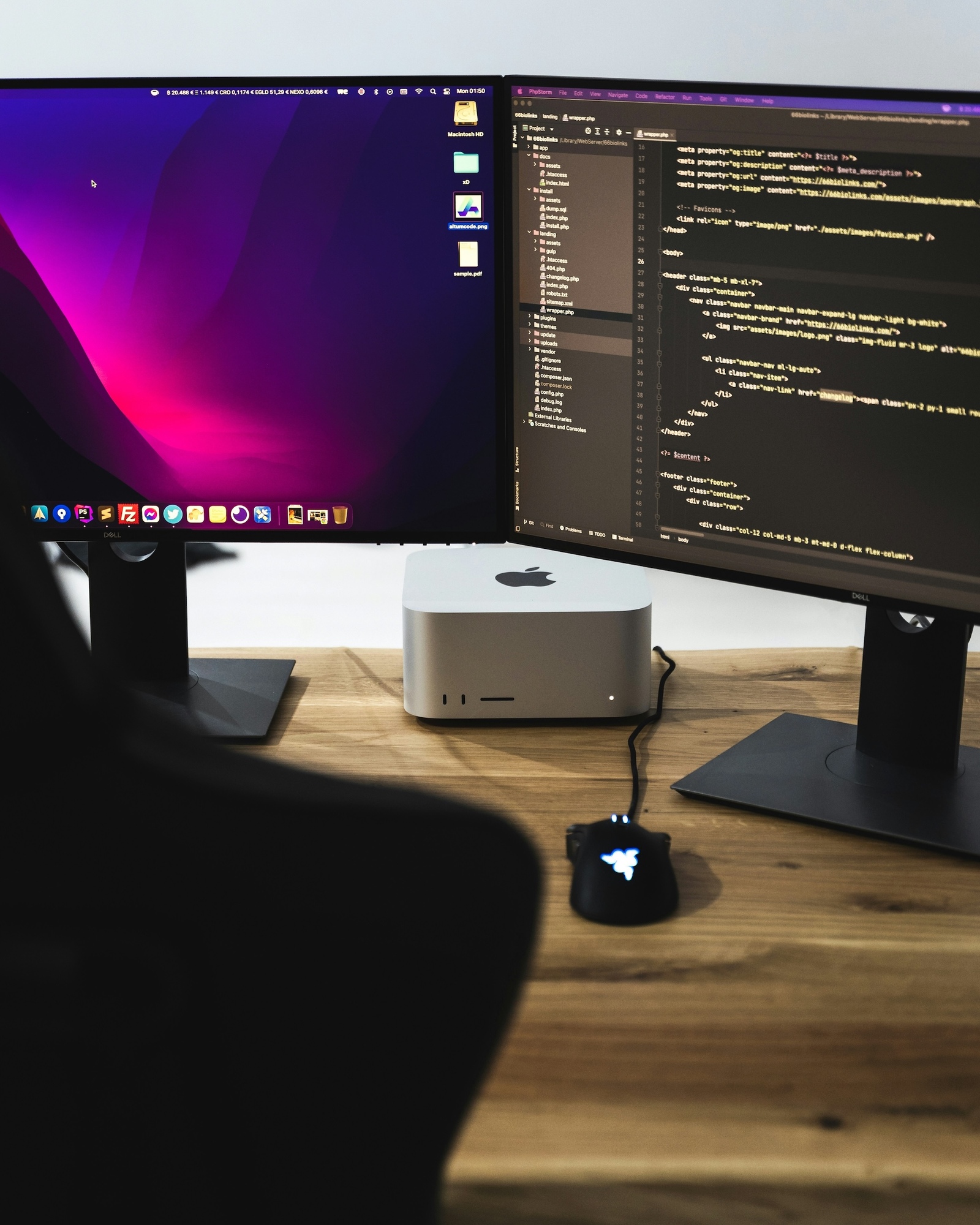 altumcode-g7UfI6Xsi7o-unsplash-small